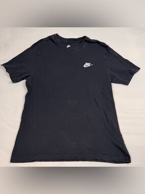 Nike The Nike Tee Short Sleeve Crewneck Tee Black Mens M